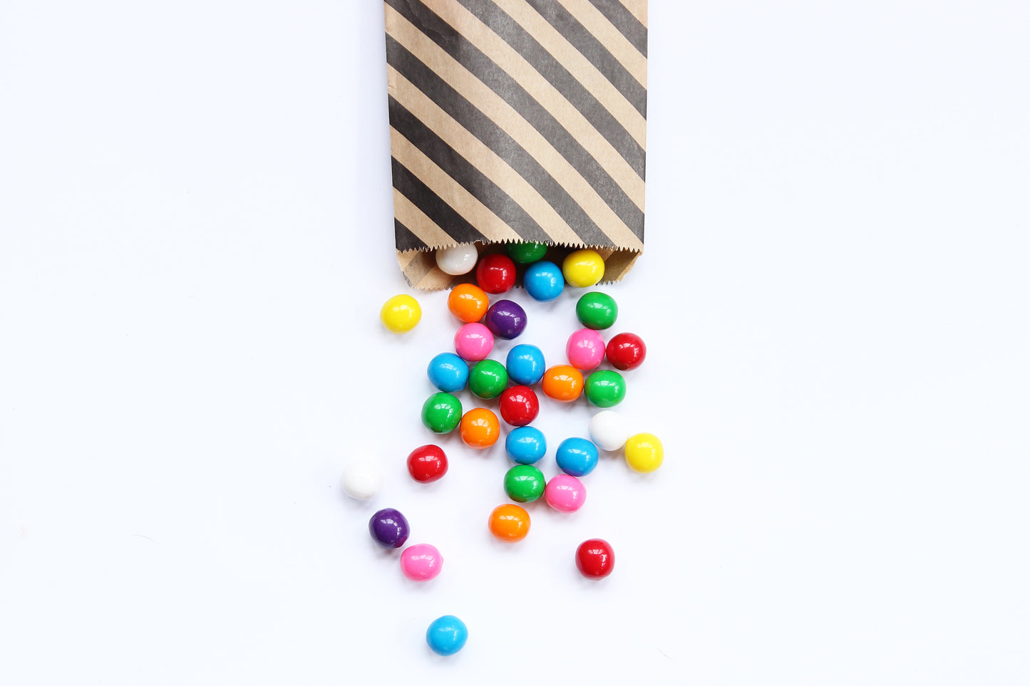 Bubble gum balls