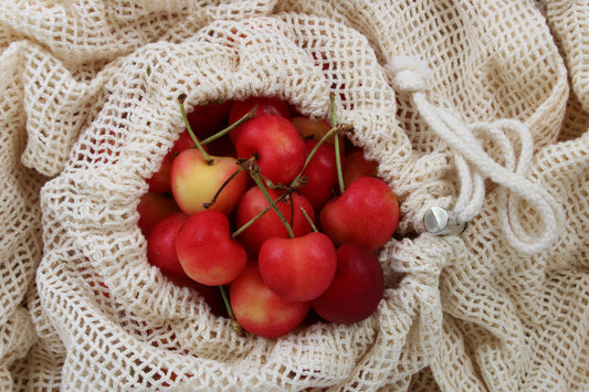 Cherries in reusable produce bag