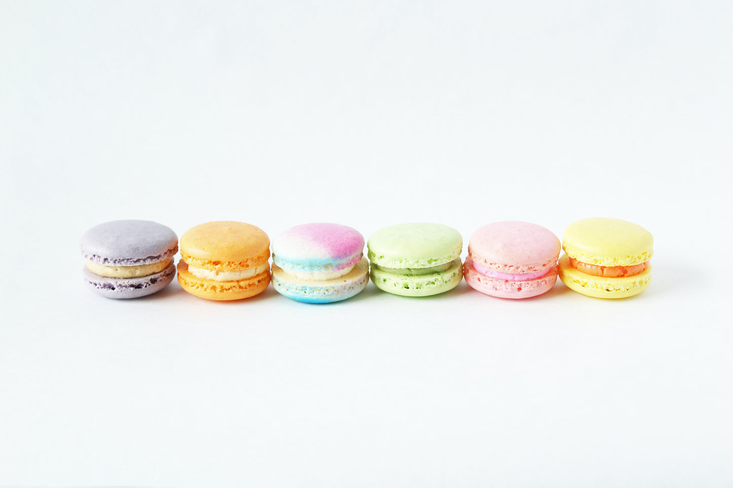 Macaroon rainbow